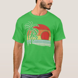 Camiseta Vintage Retro Palm Tree Sunset Tropical Beach 1