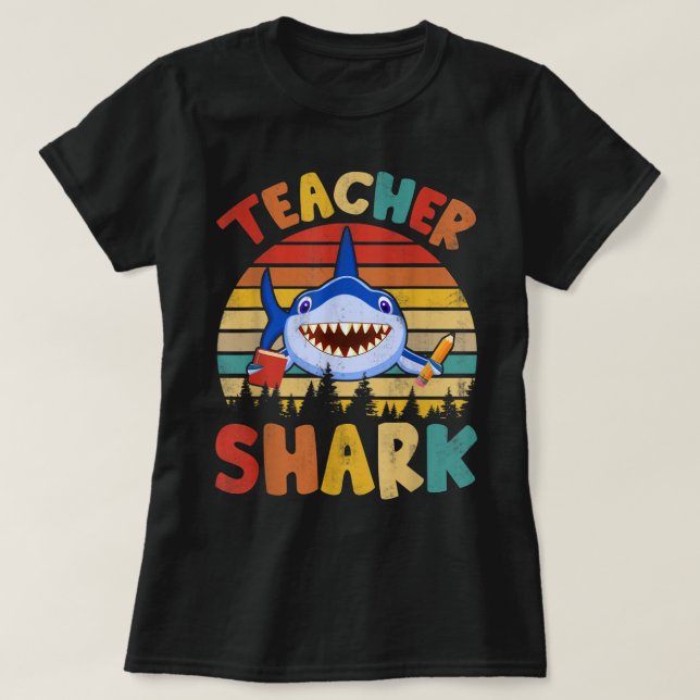 Camiseta Vintage Retro Professor Tubarão Engraçado Professo (Frente do Design)