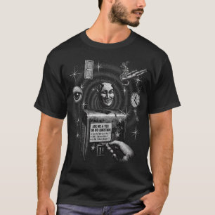 Camiseta Vintage Sci-Fi Máquina da Sorte do Diabo