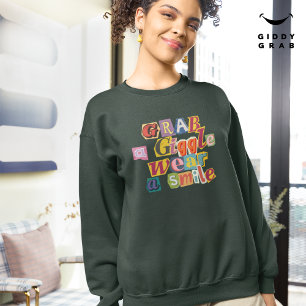 Camiseta Vintage Scrapbook Typografia Sorri Verde Simples