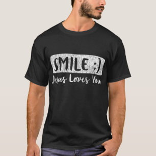 Camiseta Vintage Smile Te Ama Jesus Fé Religiosa Chri