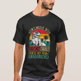 Camiseta Vintage Stepmomsaurus Retro Dinossauros Mãe