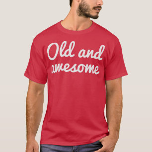 Camiseta Vintage Streetwear - Letra Antiga e Incrível