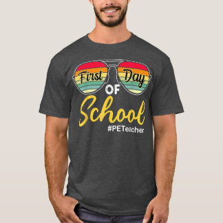 Camiseta Vintage Sunglasses PE Teacher First Day Back To Sc