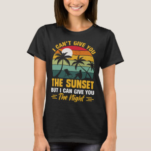 Camiseta Vintage Surfer Retro Surfing Beach Summer Vacation