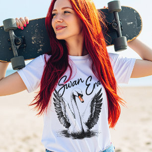 Camiseta Vintage Swan Era Black Impressão