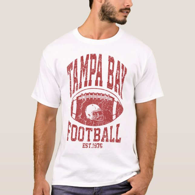 Camiseta Vintage TampaBay Football Retro envelheci (Frente)