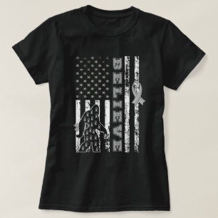 Camiseta Vintage US Flag Bigfoot Tumor Cérebro Acredita
