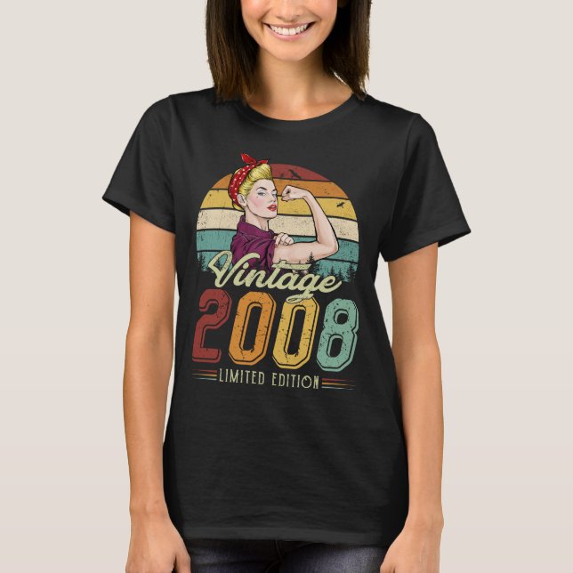 CAMISETA VINTAGEM MULHER 2008 EDIÇÃO LIMITADA (Frente)