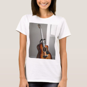 Camiseta Violão bonito