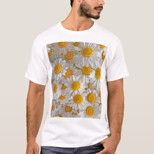 Camiseta Visitas Brancas: Belo Fundo Floral