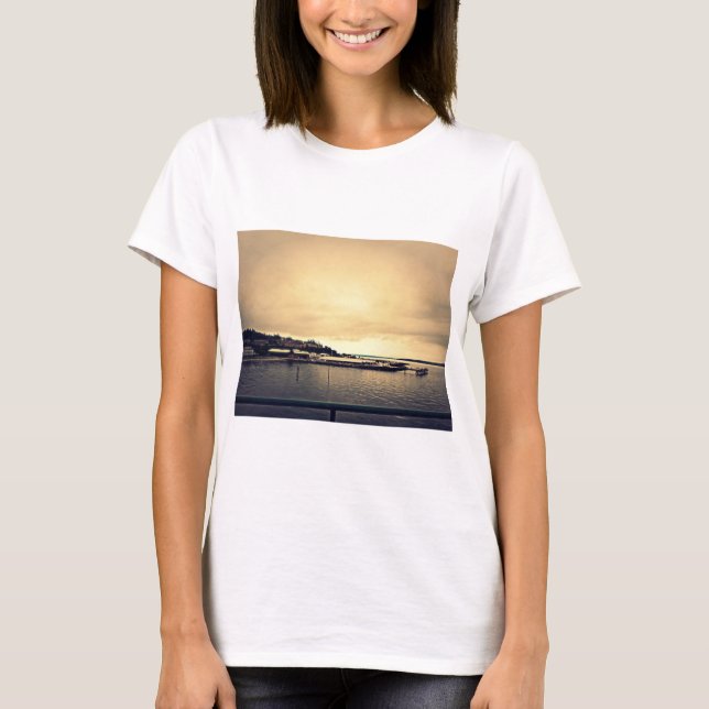 Camiseta Vista de balsa de Kingston (Frente)