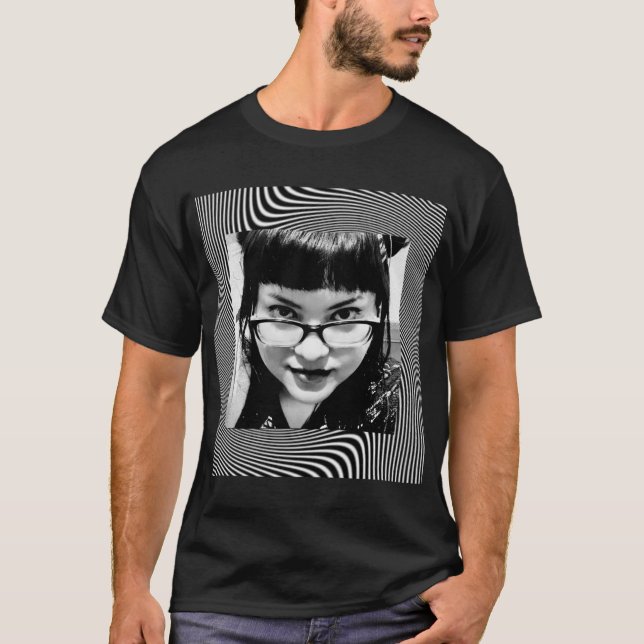 Camiseta Vista de perfuração monocromática (Frente)