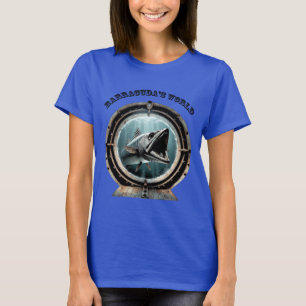 Camiseta Vista de Portol de um Peixe Barracuda Submarino
