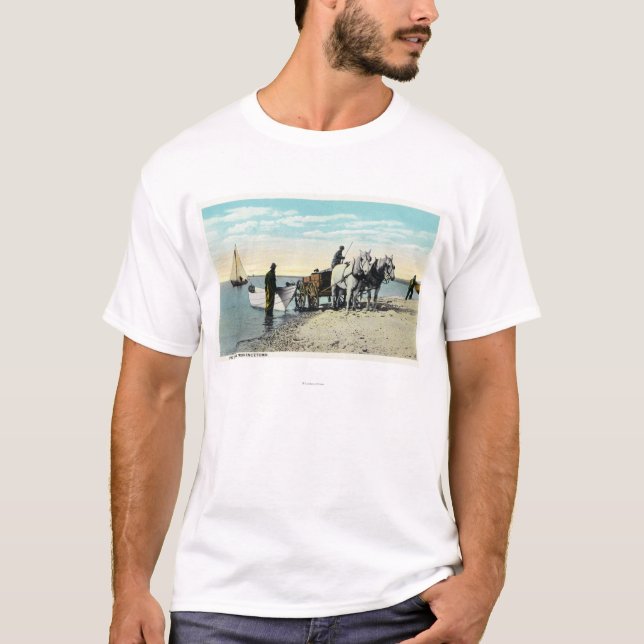 Camiseta Vista de um carro do cavalo que puxa em um barco (Frente)