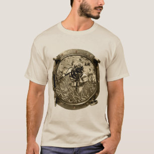 Camiseta Vista portátil do mergulhador com um capacete de 