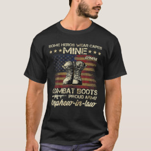 Camiseta Visto Heros Capta Mina Veste Combate Boots Neph