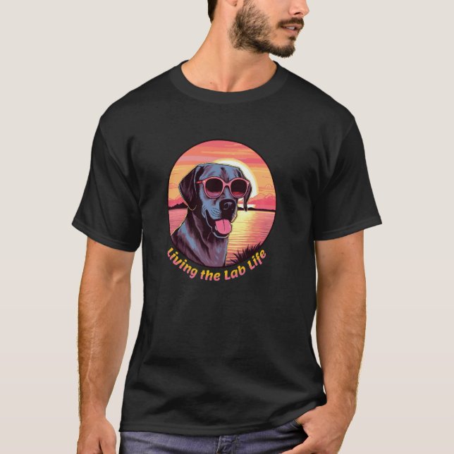 Camiseta Vivendo a Vida de Laboratório para Labrador Retrie (Frente)