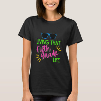 Camiseta Vivendo Essa Vida Do Quinto Ano - Design Divertido