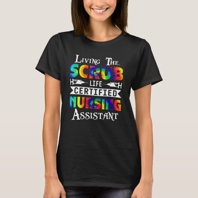 Camiseta Vivendo O Assistente De Enfermagem Com Certificaçã (Frente)