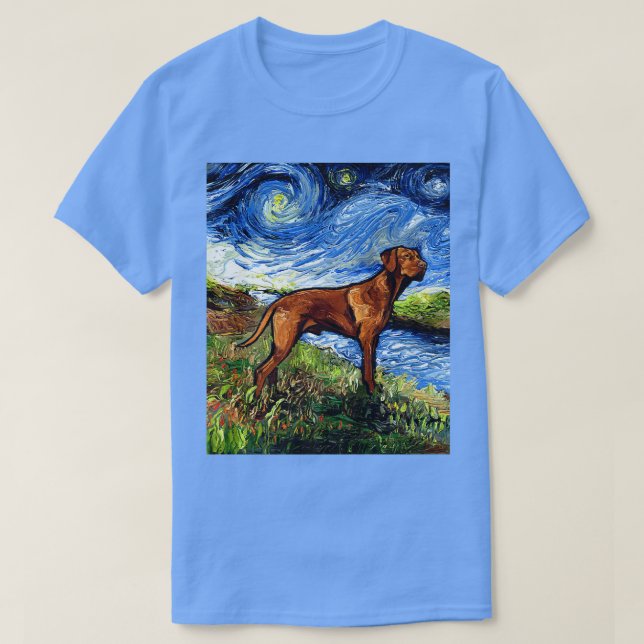 Camiseta Vizsla no River Bank Starry Night Dog Art de Aja13 (Frente do Design)
