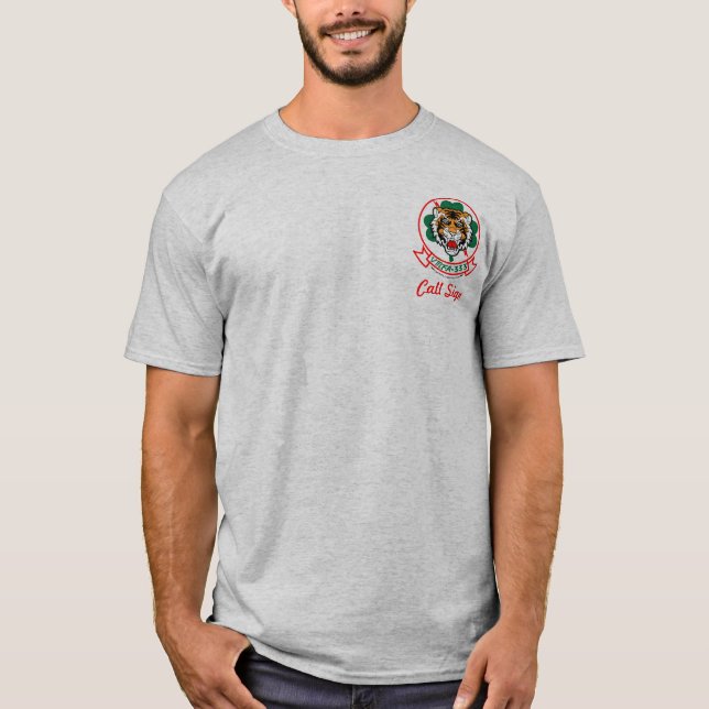 Camiseta VMFA 333 w/Phantom - luz colorida (Frente)