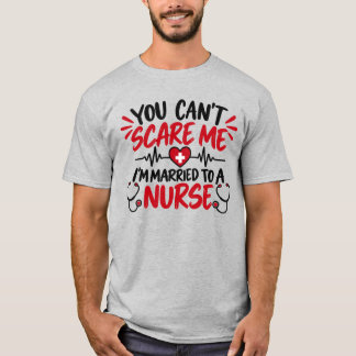 Camiseta Você Não Pode Me Assustar Eu Sou Casado com uma En