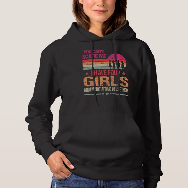 Camiseta Você não pode me assustar, eu tenho quatro garotas (Frente)