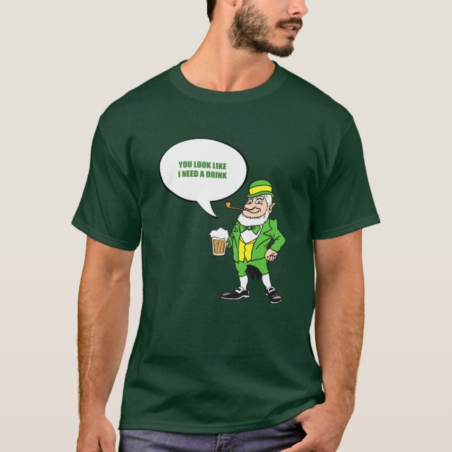 CAMISETA VOCÊ OLHA COMO EU PRECISO UMA BEBIDA (Frente)