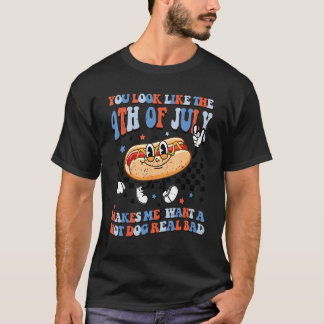 Camiseta Você Parece Que O 4 De Julho Me Faz Querer Um Quen