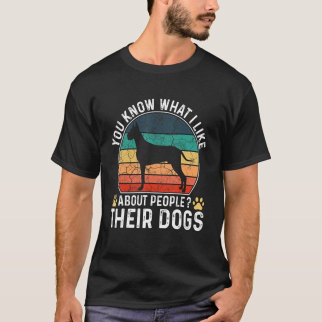 Camiseta Você sabe o que eu gosto nas pessoas e nos cachorr (Frente)