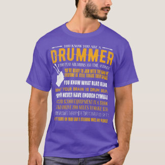 Camiseta Você Sabe Que Você É Um Drummer Engraçado Batendo 