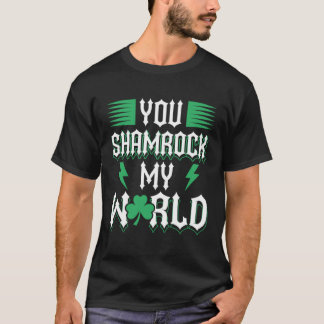 Camiseta Você Shamrock My World Dia de São Patrício