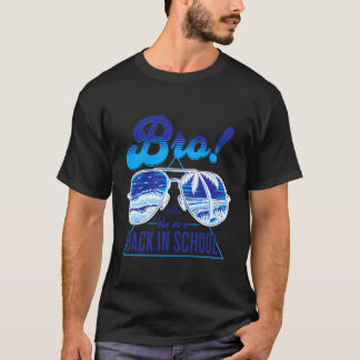 Camiseta Voltando à escola, professor de óculos de sol lega