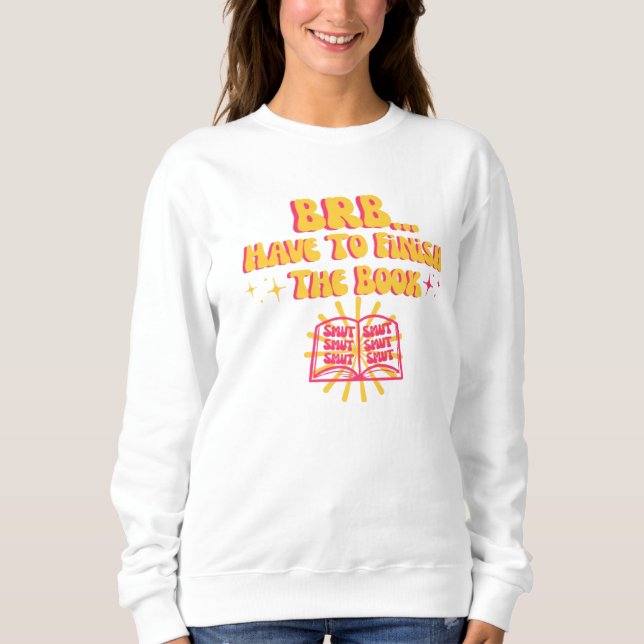 Camiseta Voltando Já, Tenho Que Terminar O Livro  (Frente)
