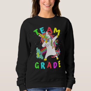 Camiseta Voltar à escola no terceiro ano do primeiro dia da