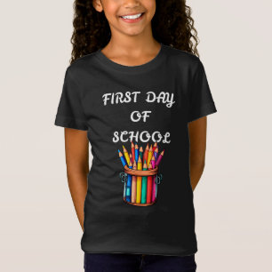 CAMISETA VOLTAR ÀS AULAS PRIMEIRO DIA DE AULA