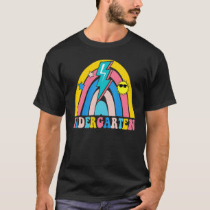 Camiseta Voltar às Cores do Arco-íris da Escola Jardim de I