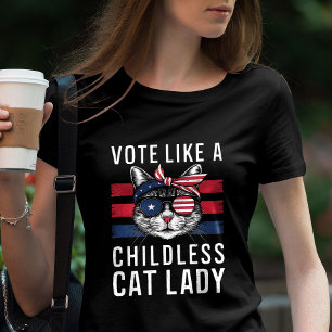 Camiseta Votar Como Uma Mulher Gata Sem Filha Ama De Gato P