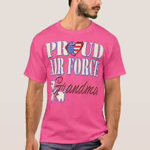 Camiseta Vovó da Força Aérea dos EUA é militar do coração 