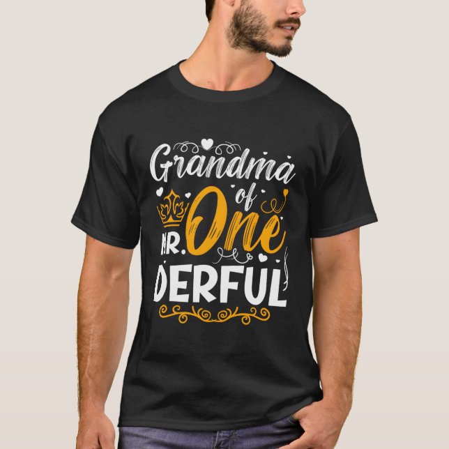 Camiseta Vovó Do Sr. Um Py Family 1Rua. (Frente)