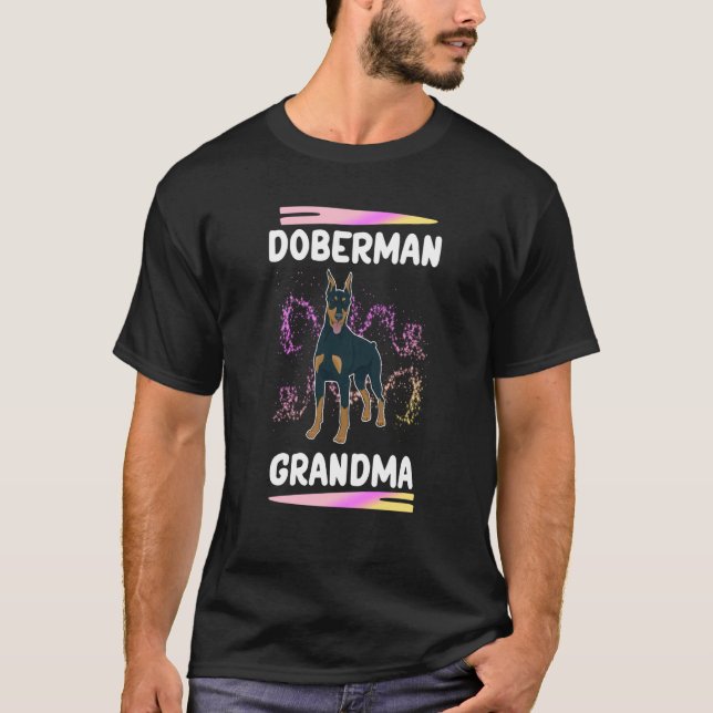 Camiseta Vovó Doberman Dona de Cachorro Doberman (Frente)
