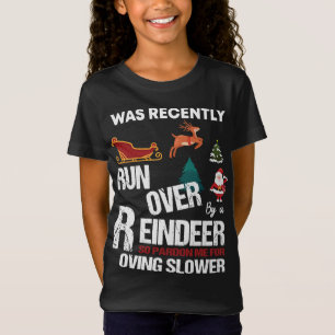 Camiseta Vovó Foi atropelada por uma rena, então, perdoe-me