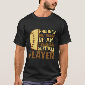 Camiseta Vovó Orgulhosa De Um Jogador De Softball Incrível