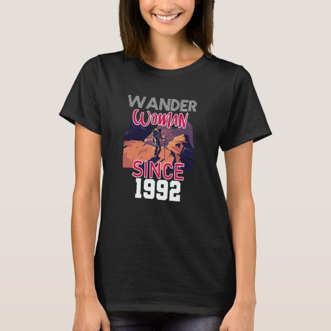 Camiseta Wander woman since 1992 (Frente)