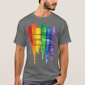 Camiseta Watercolor Love ganha tipografia do Rainbow Paint 