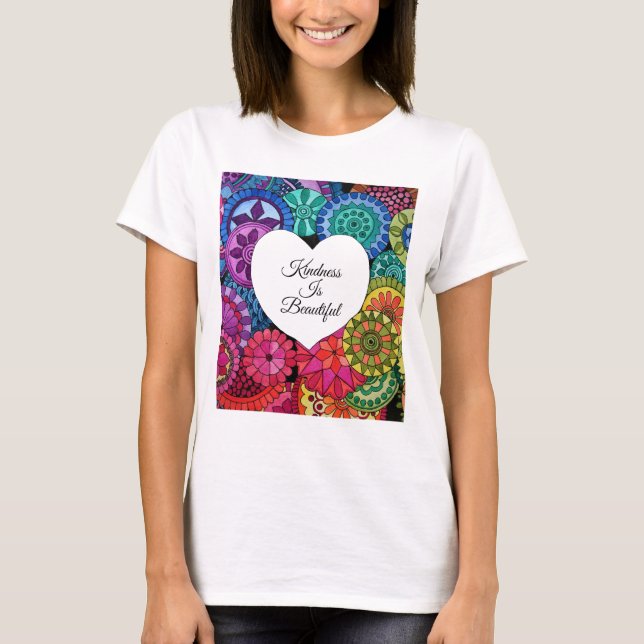 Camiseta Watercolor Rainbow Mandala Com Coração (Frente)