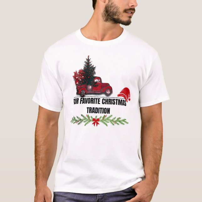 Camiseta Watercolor Red Truck Our Favorite Christmas  (Frente)