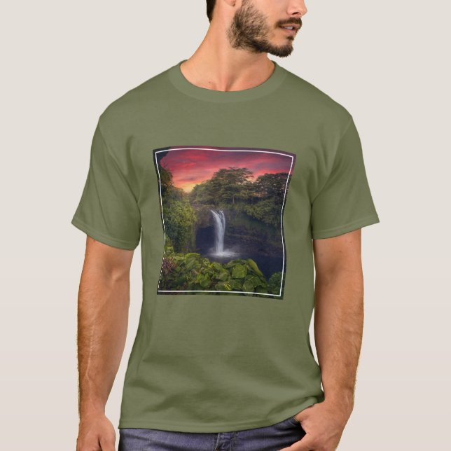 Camiseta Waterfalls | Rainbow Falls, Hilo, Hawaii (Frente)