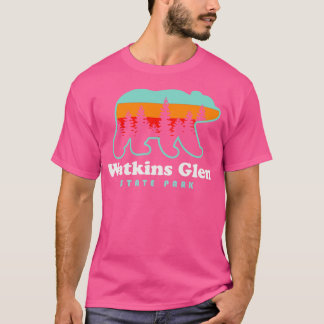 Camiseta Watkins Glen State Park Caminhando com o Urso Retr
